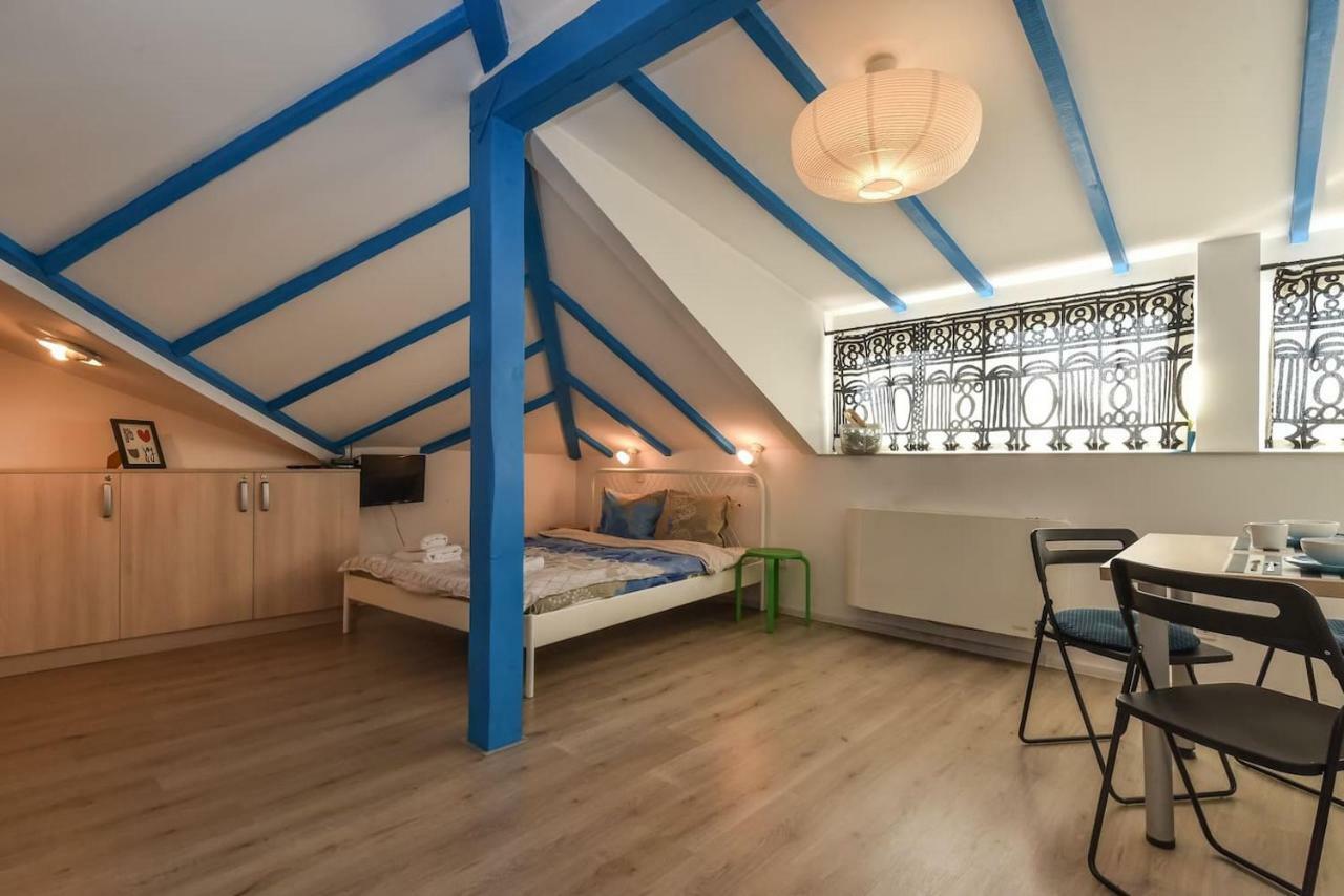 The Ivy House - A Cozy Attic Near The City Center By Flat Mаnager Sofya Dış mekan fotoğraf